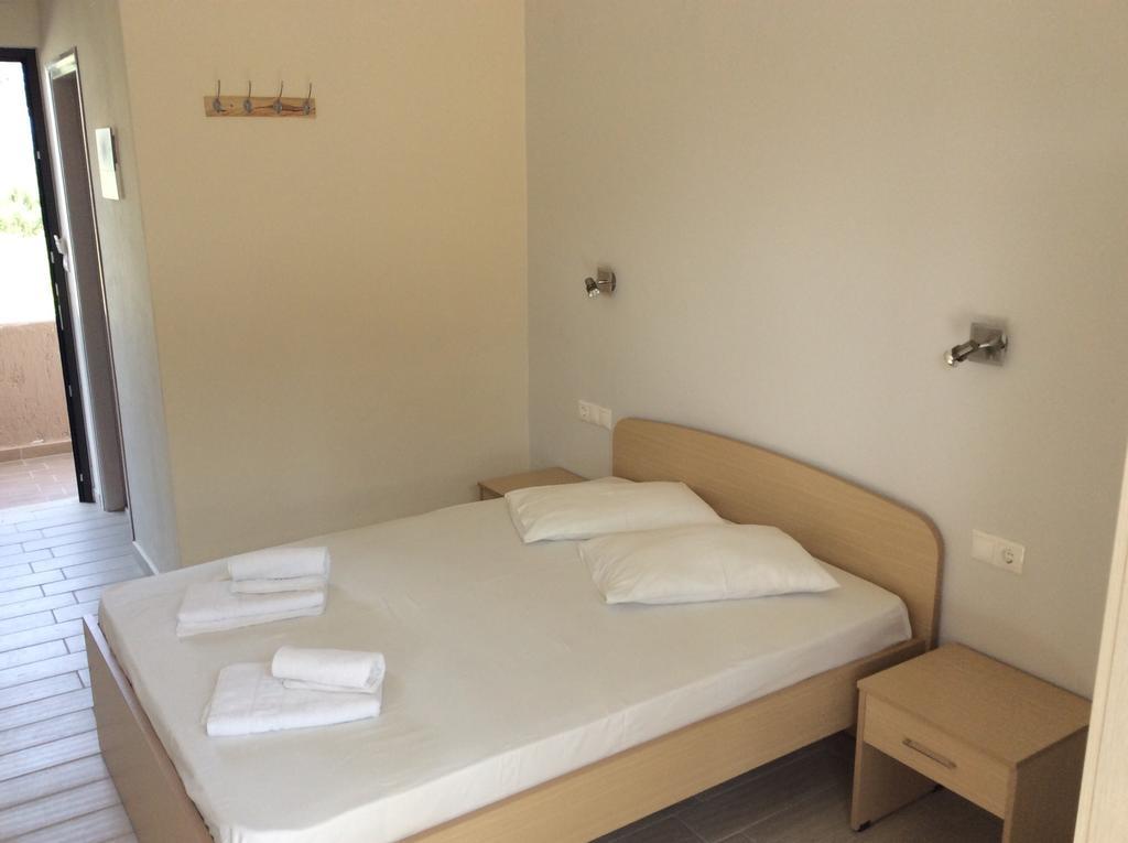 Elena Rooms Plakias Rum bild